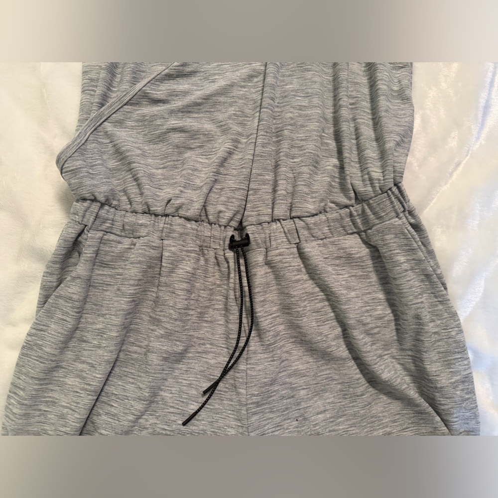 Old Navy Active Heather Gray Romper - Picture 9 of 14